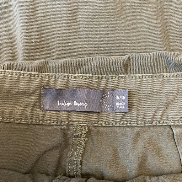 INDIGO RISING WOMEN’S Olive Cargo Pants size 15/16 - Picture 8 of 10